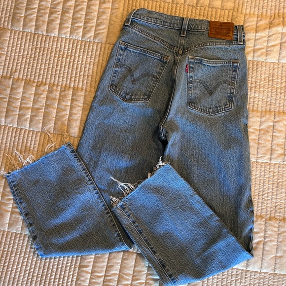 Levi’s ribcage straight denim jeans - Picture 10 of 11